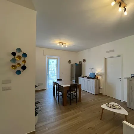 The Crown 3* 阿尔盖罗